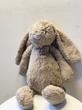 Jellycat Beige Plush Bashful Bunny Stuffed Animal